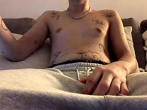 dominateurHot online show from December 15, 4:24 pm