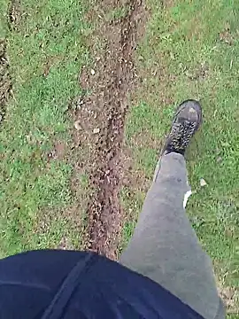 FreezingTie850 online show from April 18, 10:17 am