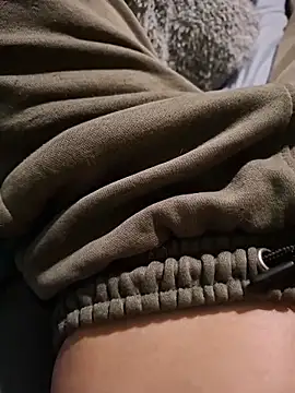 FreezingTie850 online show from March 5, 11:10 pm