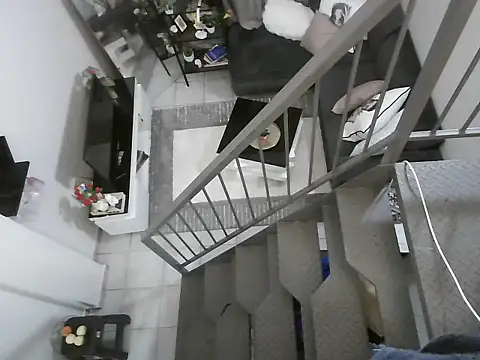 Bustygoddess32 online show from October 19, 6:10 pm