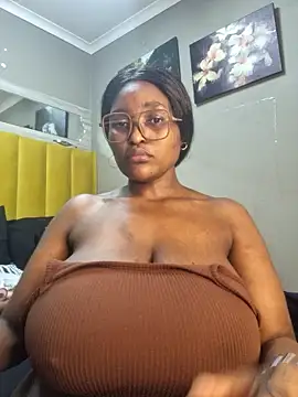 Bustygoddess32 online show from February 20, 3:56 am