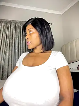 Bustygoddess32 online show from December 16, 3:11 am