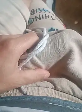 ScrawnyMotor3 online show from October 7, 8:04 am