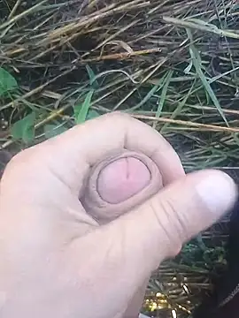 ScrawnyMotor3 online show from September 20, 7:46 am