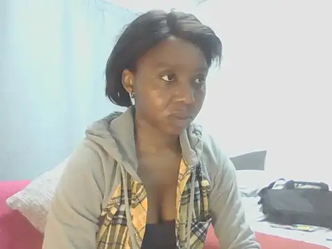 Snapshot of Sexxybella27 chatting on June 18, 7:41 pm Sexxybella27 online show from June 18, 7:41 pm