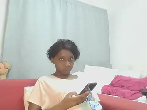 Sexxybella27 online show from May 19, 7:43 pm
