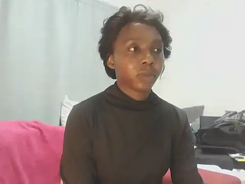 Snapshot of Sexxybella27 chatting on June 16, 6:41 pm Sexxybella27 online show from June 16, 6:41 pm