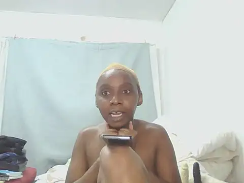 Snapshot of Sexxybella27 chatting on September 14, 9:15 pm Sexxybella27 online show from September 14, 9:15 pm