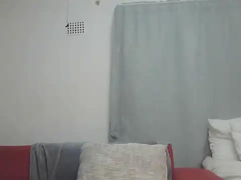 Sexxybella27 online show from December 5, 8:28 pm