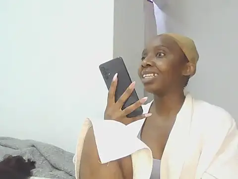 Snapshot of Sexxybella27 chatting on September 15, 8:09 pm Sexxybella27 online show from September 15, 8:09 pm