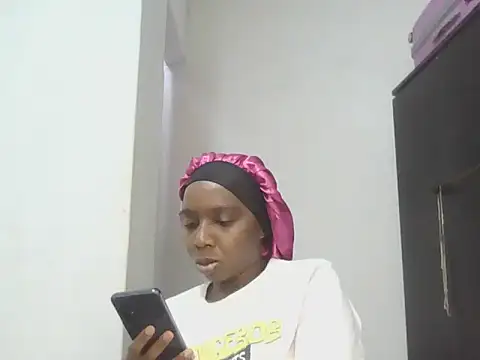 Sexxybella27 online show from October 27, 5:58 pm