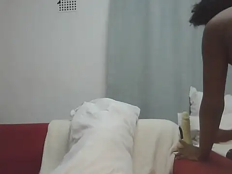 Sexxybella27 online show from December 19, 9:17 pm