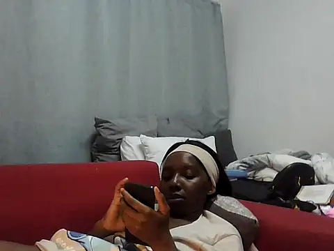 Sexxybella27 online show from April 3, 2:07 am