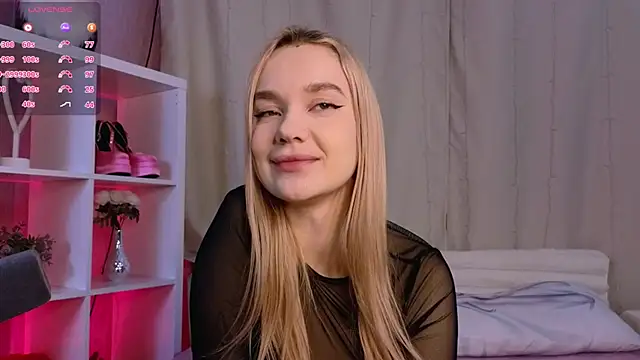 Snapshot of Viena_dias chatting on February 17, 7:47 am Viena dias online show from February 17, 7:47 am