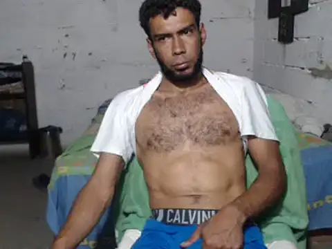 Snapshot of erik_alexander chatting on March 7, 4:46 am erik alexander online show from March 7, 4:46 am