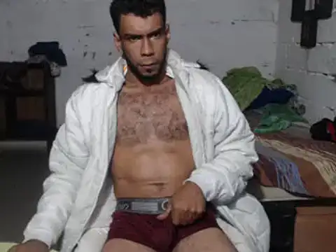 Snapshot of erik_alexander chatting on February 14, 9:55 am erik alexander online show from February 14, 9:55 am