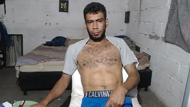 Snapshot of erik_alexander chatting on November 7, 3:11 am erik alexander online show from November 7, 3:11 am