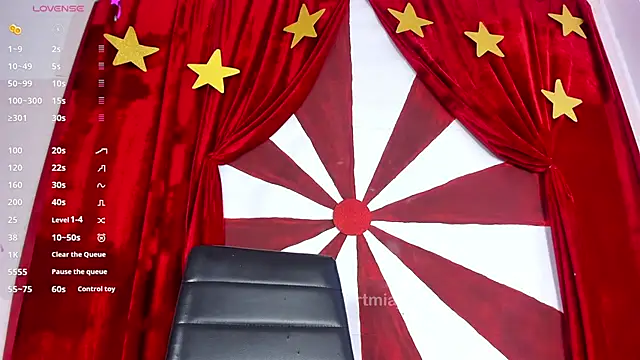 artmiaa online show from October 30, 3:42 pm