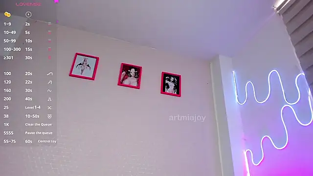 artmiaa online show from January 19, 2:21 pm