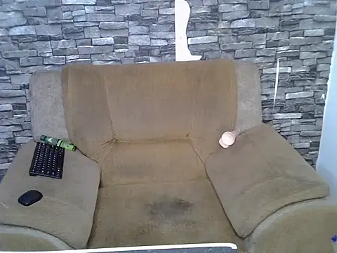 Snapshot of Naughtyy_xx chatting on June 21, 7:25 am Naughtyy xx online show from June 21, 7:25 am