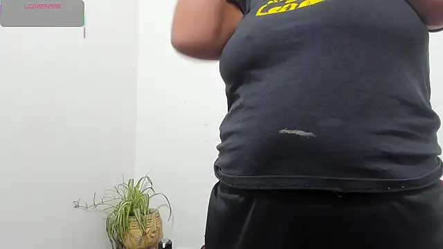 hazel 34 online show from March 20, 8:04 am