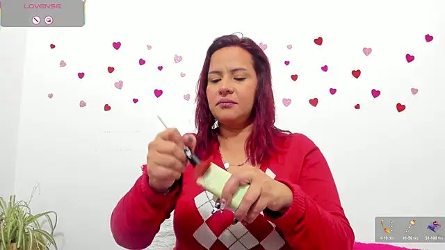 hazel 34 online show from January 11, 10:11 am