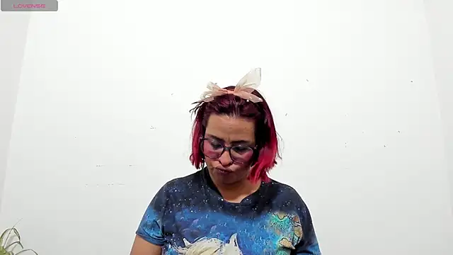 hazel 34 online show from March 31, 8:49 am