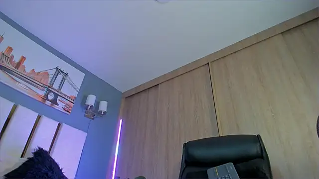 Bambi gurl online show from February 21, 2:13 am