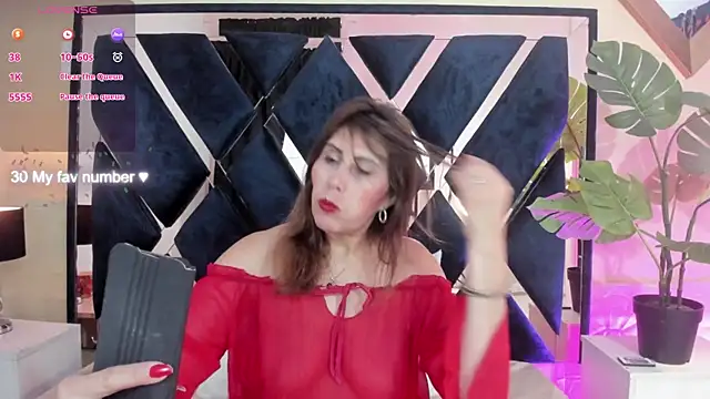 Snapshot of eva_loreti chatting on September 12, 3:28 am eva loreti online show from September 12, 3:28 am