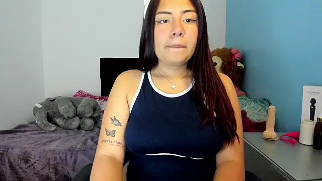 Snapshot of Charlotte_cutee18 chatting on June 8, 11:00 am Charlotte cutee18 online show from June 8, 11:00 am