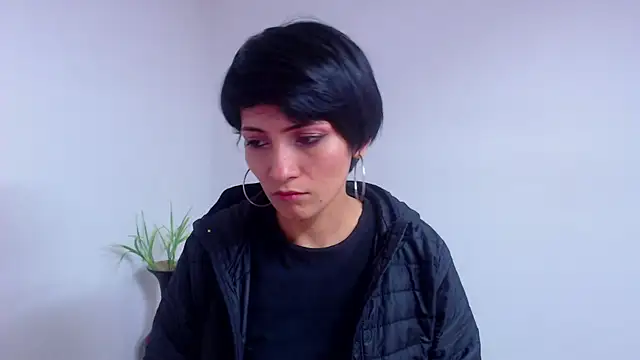 Hannaaaa   online show from December 23, 10:44 pm
