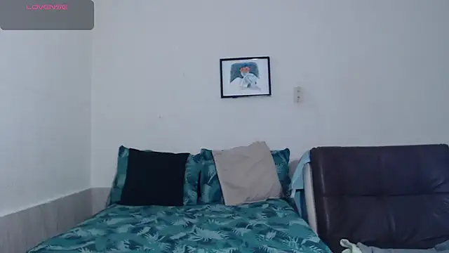 agata 22 online show from April 15, 3:45 am