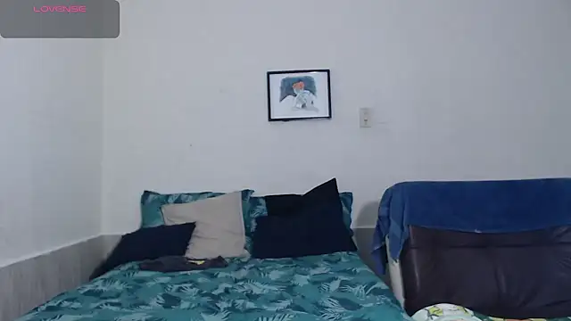 agata 22 online show from April 2, 3:46 am