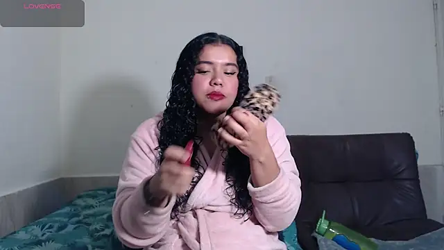 Snapshot of agata_22 chatting on December 18, 4:28 am agata 22 online show from December 18, 4:28 am