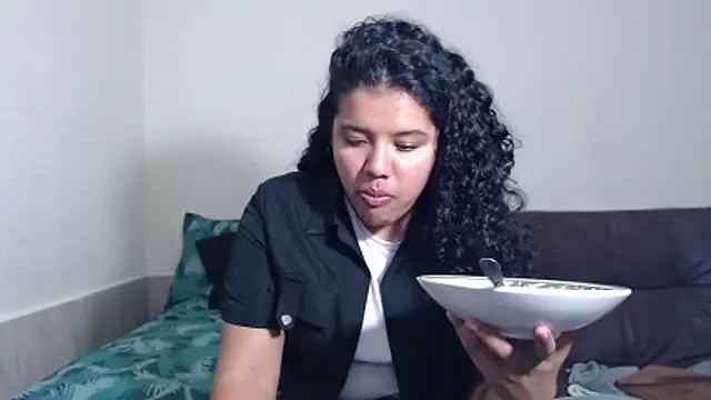 agata 22 online show from April 11, 4:53 am