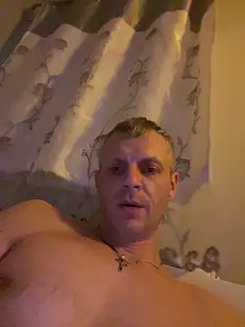 Snapshot of Arthur2288@xh chatting on March 1, 2:11 am Arthur2288xh online show from March 1, 2:11 am