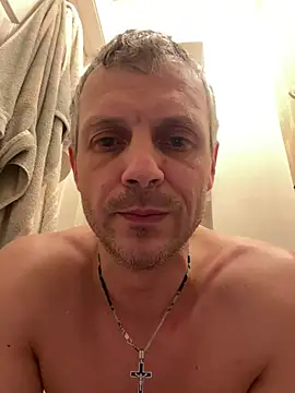 Snapshot of Arthur2288@xh chatting on February 3, 6:13 pm Arthur2288xh online show from February 3, 6:13 pm