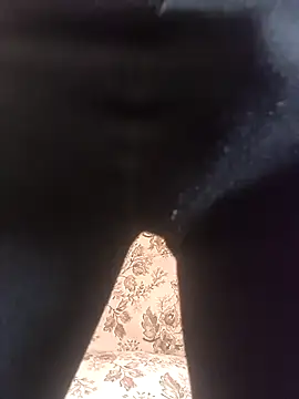 suarez1235 online show from February 8, 1:09 pm