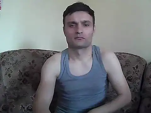suarez1235 online show from April 5, 10:44 am