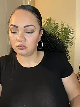 Snapshot of DestineeJayde chatting on January 19, 7:15 am DestineeJayde online show from January 19, 7:15 am