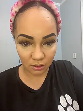 Snapshot of DestineeJayde chatting on December 14, 4:18 am DestineeJayde online show from December 14, 4:18 am