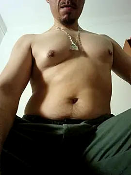 Snapshot of justin_dbarlake chatting on April 30, 4:41 am justin dbarlake online show from April 30, 4:41 am
