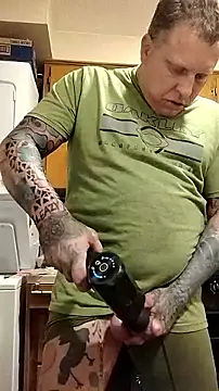 fukurbutt online show from February 3, 6:33 am