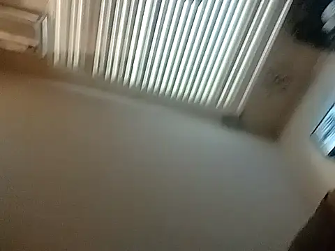 fukurbutt online show from October 7, 3:24 pm