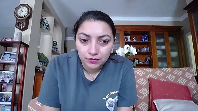 claudia online show from March 23, 10:26 am