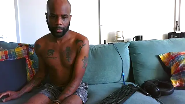 Horus0027 online show from March 28, 11:55 am