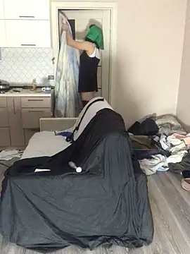 BigAssKi online show from February 4, 3:00 am