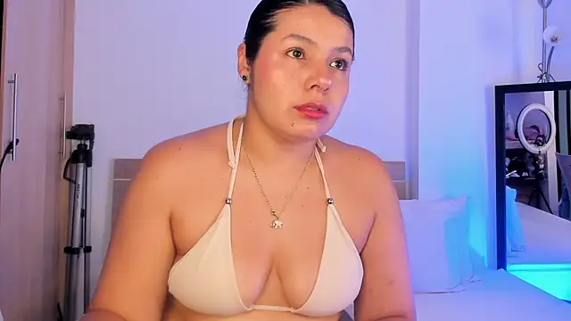 miaa daniels online show from July 22, 4:53 pm
