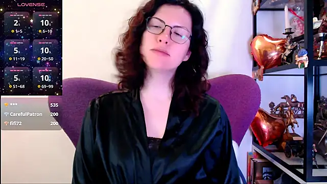 vaders daughter online show from February 15, 9:03 pm