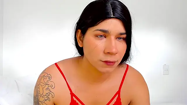 Moon Foxxy online show from December 14, 7:30 pm